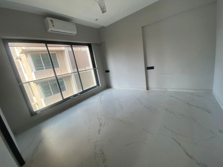 Room, khar west 3 Bedroom 1000 Sq.Ft. Apartment In Khar West Mumbai 10555668