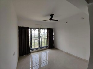 Room in 2 BHK Apartment at ARC Finezza, Pimple Saudagar – for Rent