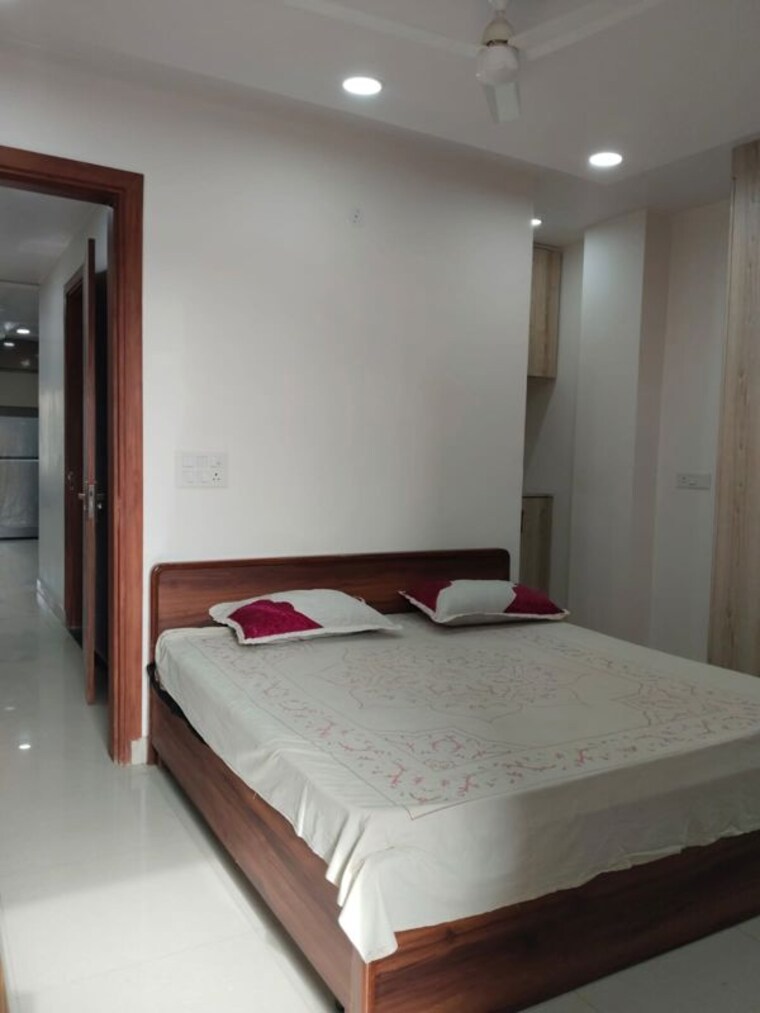Bedroom, dwarka mor 3 Bedroom 950 Sq.Ft. Builder Floor In Dwarka Mor Delhi 10555677