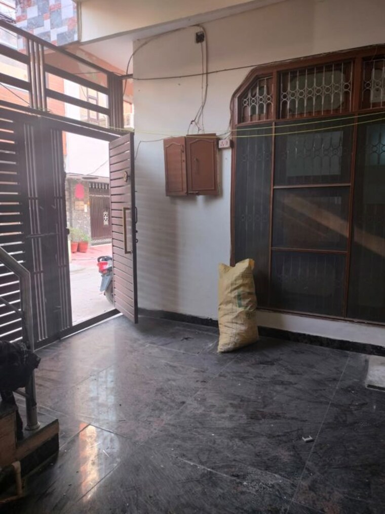  Parking, sector 4 1 Bedroom 715 Sq.Ft. Independent House In Sector 4 Gurgaon 10555717