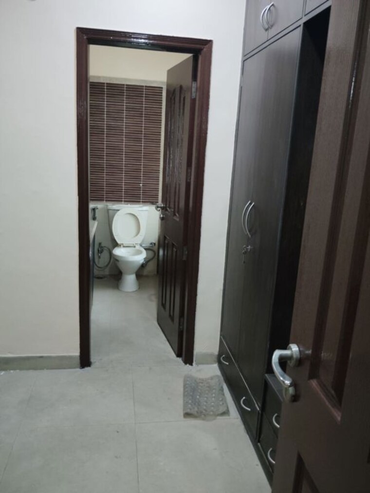 Bathroom, sector 4 1 Bedroom 639 Sq.Ft. Independent House In Sector 4 Gurgaon 10555725