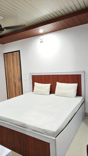 Bedroom in 1 RK Builder Floor at Sector 30 – for Rent