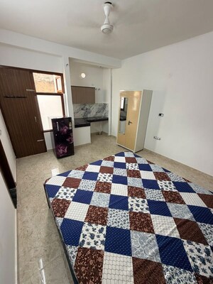 Bedroom in 1 RK Builder Floor at Sector 30 – for Rent