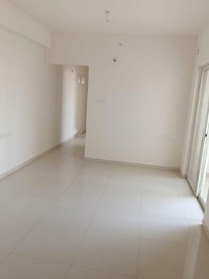 Room in 2 BHK Apartment at Godrej Nurture Pune, Mamurdi – for Rent
