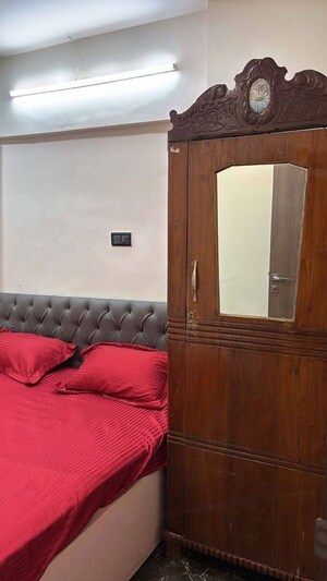 Bedroom in 1 BHK Apartment at Shangrila CHS Versova, Versova – for Rent