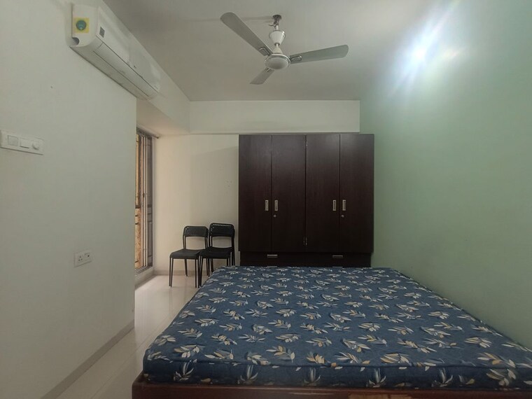 Master Bedroom, platinum-regalo 2 Bedroom 1100 Sq.Ft. Apartment In Ulwe Navi Mumbai 10549561