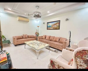 4 BHK Builder Floor For Sale in Geetanjali Enclave