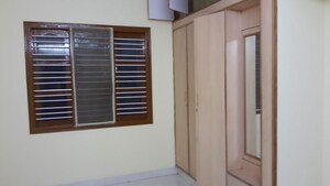 Room in 1 BHK Independent House at Rt Nagar – for Rent