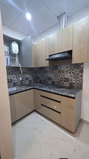 Kitchen in 1 RK Builder Floor at Sector 30 – for Rent