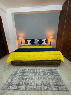 Bedroom in 1 RK Builder Floor at Sector 30 – for Rent