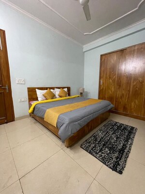 Bedroom in 1 RK Builder Floor at Sector 30 – for Rent