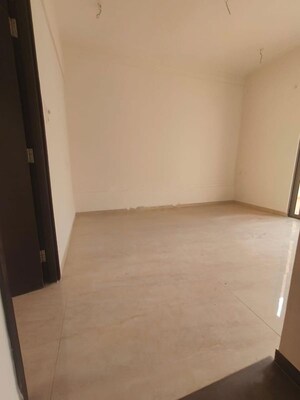 Room in 4 BHK Apartment at Kolte Patil Life Republic Sound of Soul, Hinjewadi – for Rent