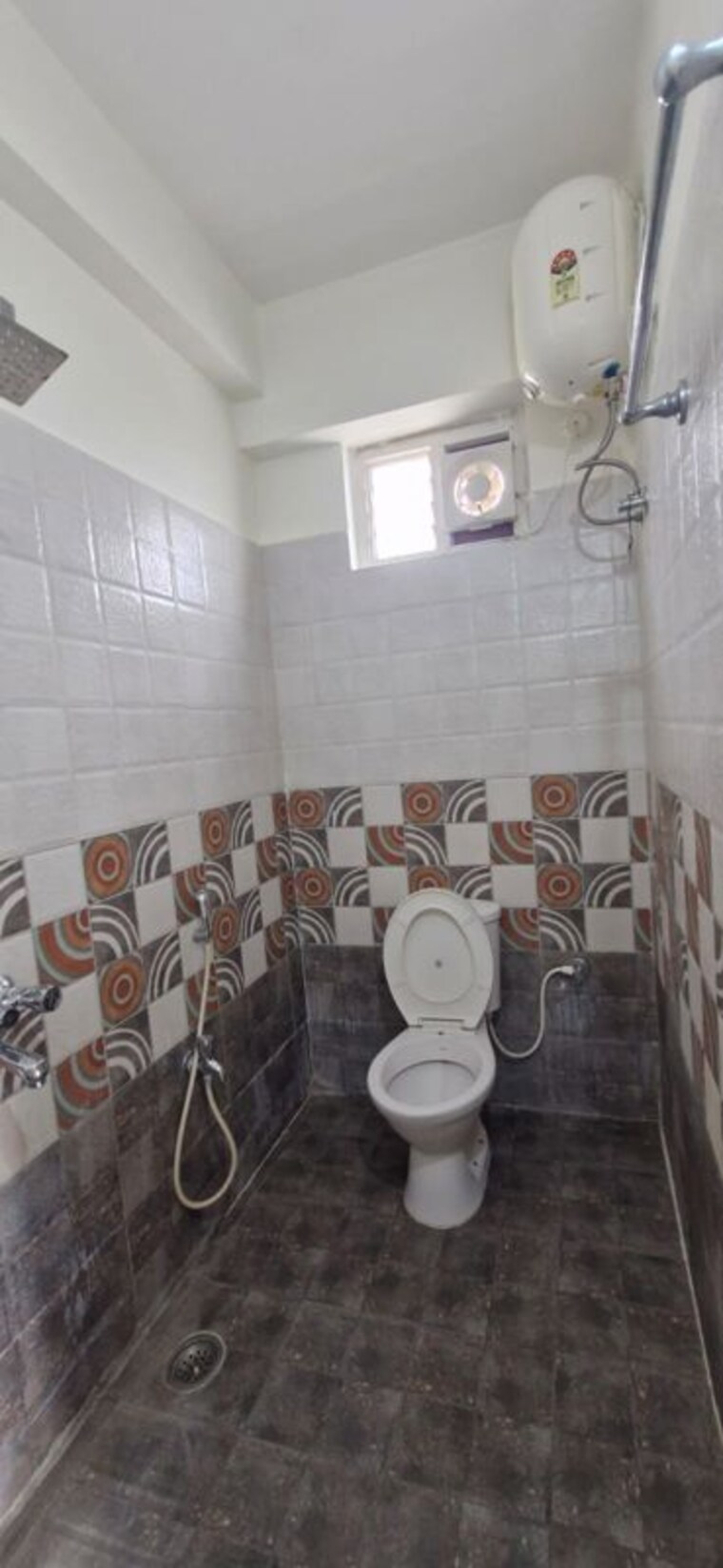 Bathroom, kondapur 3 Bedroom 1950 Sq.Ft. Builder Floor In Kondapur Hyderabad 10555785
