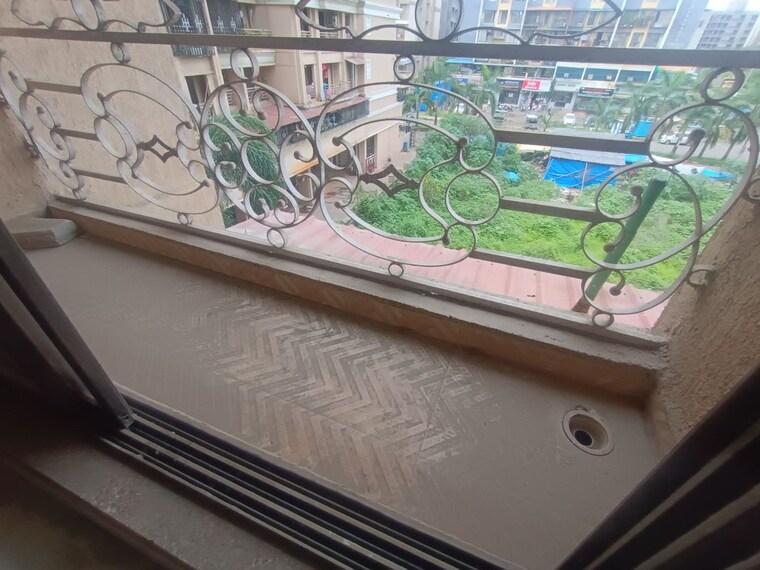 Balcony, paradise-sai-sapphire 1 Bedroom 700 Sq.Ft. Apartment In Ulwe Navi Mumbai 10554549