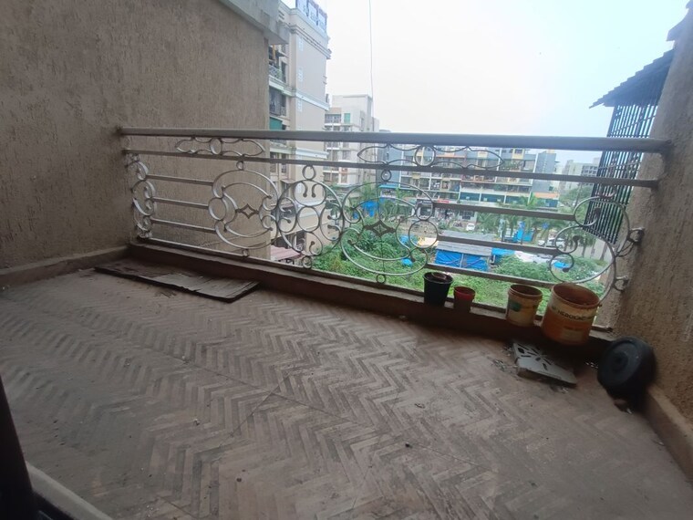 Balcony, paradise-sai-sapphire 1 Bedroom 700 Sq.Ft. Apartment In Ulwe Navi Mumbai 10554549