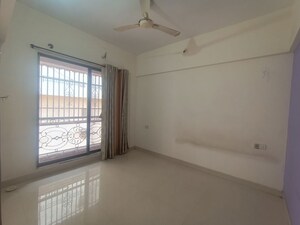 Room in 1 BHK Apartment at Paradise Sai Sapphire, Ulwe – for Sale