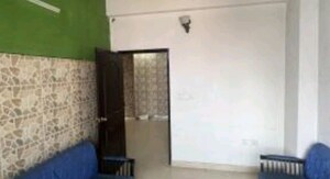 Room in 2 BHK Apartment at Butler Colony – for Rent