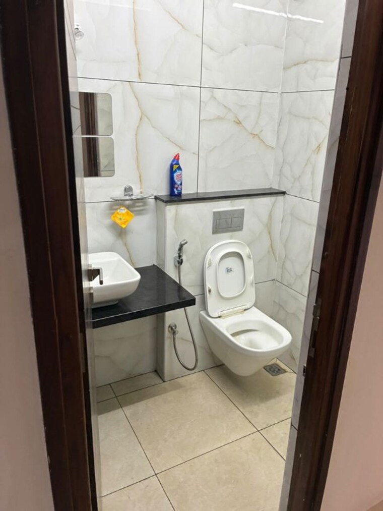 Bathroom, om-sree-signet 4 Bedroom 3795 Sq.Ft. Apartment In Yapral Hyderabad 10555798
