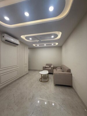 1 BHK Builder Floor For Rent in Sector 57