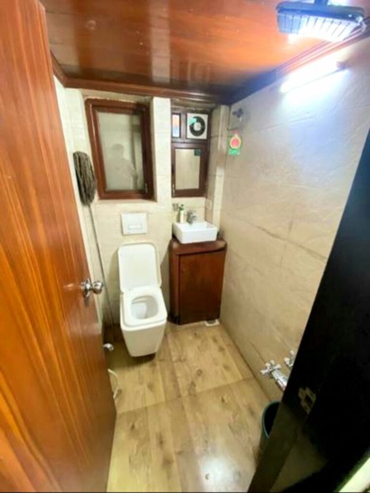 Bathroom, fortune-elite-mulund-west Commercial Office Space 700 Sq.Ft. In Mulund West Mumbai 10555821