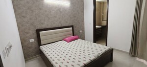 2.5 BHK Builder Floor For Rent in Smart World Orchard, Sector 61