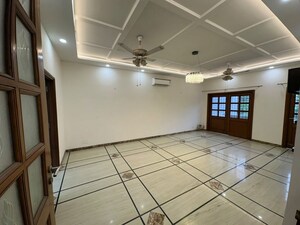 3 BHK Builder Floor For Rent in Sector 57