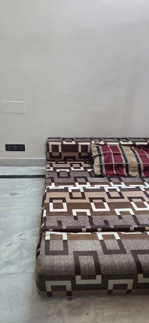 1.5 BHK Builder Floor – Exterior View View at Sarvapriya Vihar - for Rent