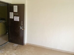 Room in  Apartment at Mulshi – for Sale