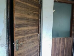 Furnished Amenities in  Shop at Gorwa – for Sale
