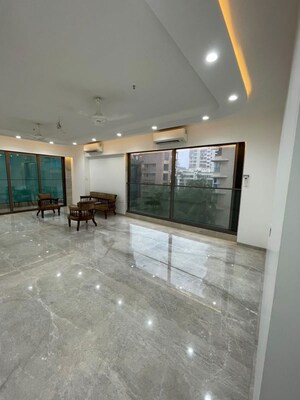 5 BHK Apartment For Sale in Oberoi Three Sixty West, Worli