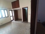 2 BHK 300 Sq.Yd. Builder Floor in Block C