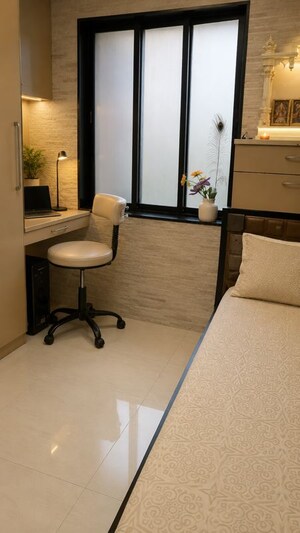 Room in 1 BHK Apartment at Dadar East – for Sale