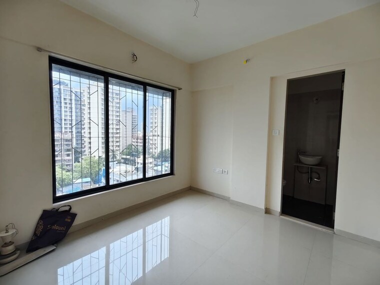 Room, ch-om-aarti 1 Bedroom 450 Sq.Ft. Apartment In Borivali West Mumbai 10556113