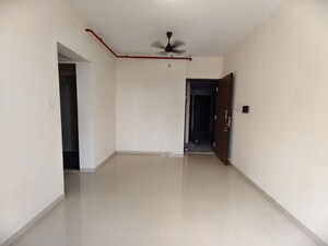 Room in 1 BHK Apartment at CH Om Aarti, Borivali West – for Rent