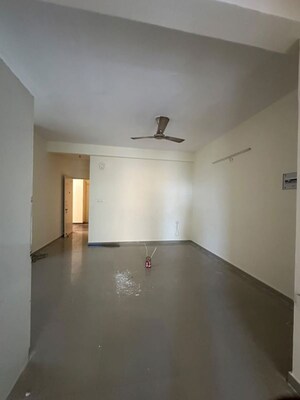 Room in 2 BHK Apartment at Pyramid Urban Homes 3, Sector 67a – for Rent