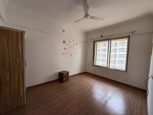 Master Bedroom in 2 BHK Apartment at Rasikwadi – for Rent