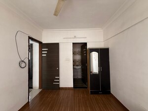 Bedroom in 2 BHK Apartment at Rasikwadi – for Rent