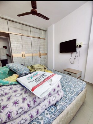 Bedroom in 2 BHK Apartment at HDIL Dheeraj Basera, Malad West – for Rent