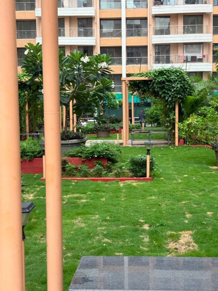 Garden, goregaon west Pg For Girls In Goregaon West 10556425