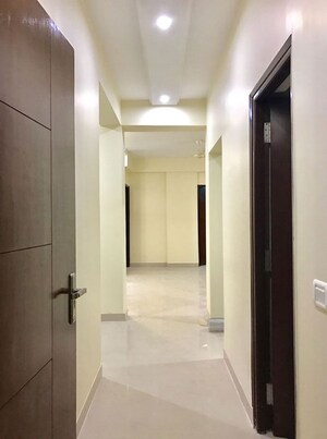 Bathroom in 3.5 BHK Apartment at RPS Savana, Sector 88 – for Rent