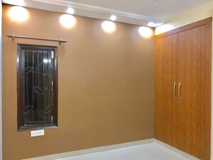 Room in 3.5 BHK Apartment at RPS Savana, Sector 88 – for Rent