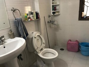 Bathroom in 3.5 BHK Apartment at RPS Savana, Sector 88 – for Rent