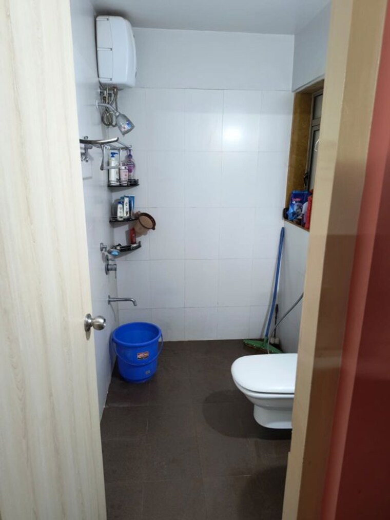 Bathroom, lodha-casa-rio 2.5 Bedroom 1095 Sq.Ft. Apartment In Dombivli East Thane 10556436