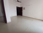 3 BHK + Servant Room 1350 Sq.Ft. Apartment in Amrapali Sapphire