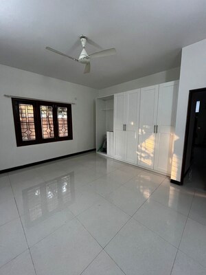 Room in 4 BHK Villa at MIMS Springdale II, Whitefield – for Rent