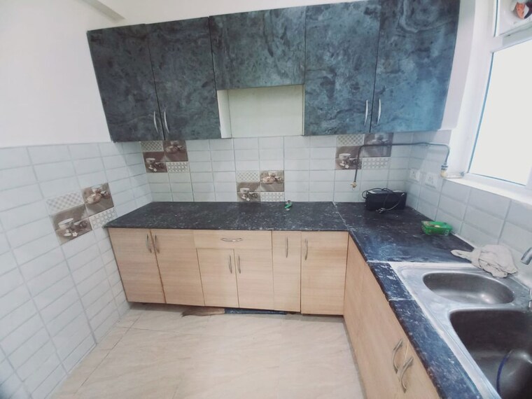 Kitchen, gaur-city-2-14th-avenue 2 Bedroom 1000 Sq.Ft. Apartment In Sector 16c Greater Noida Greater Noida 10556487