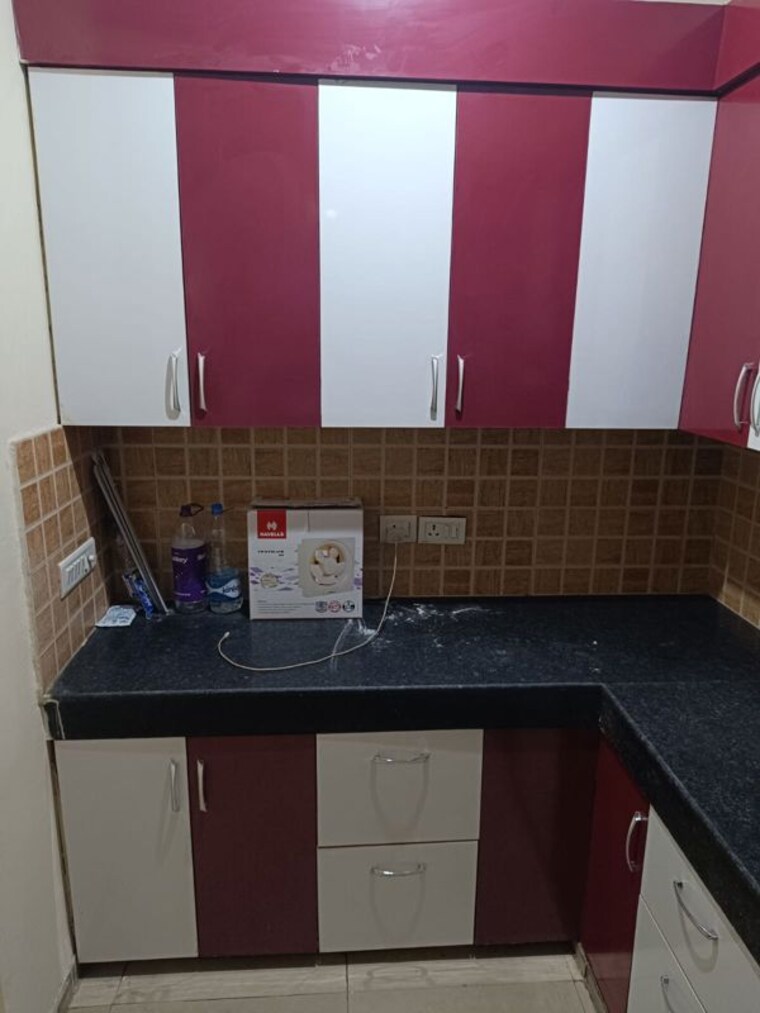 Kitchen, mahagun-mywoods 2 Bedroom 935 Sq.Ft. Apartment In Sector 16c Greater Noida Greater Noida 10556493