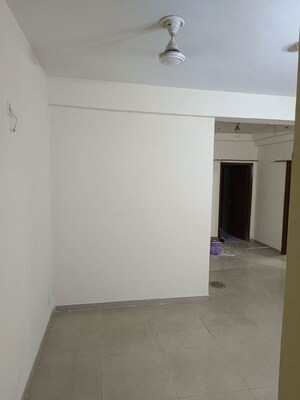 Room in 2 BHK Apartment at Mahagun Mywoods, Sector 16c Greater Noida – for Rent