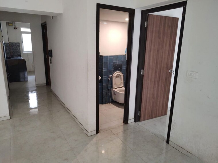Room, lodha-amara 3 Bedroom 1400 Sq.Ft. Apartment In Kolshet Road Thane 10556532
