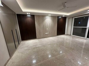Kitchen in 3 BHK Builder Floor at Sector 62 – for Sale